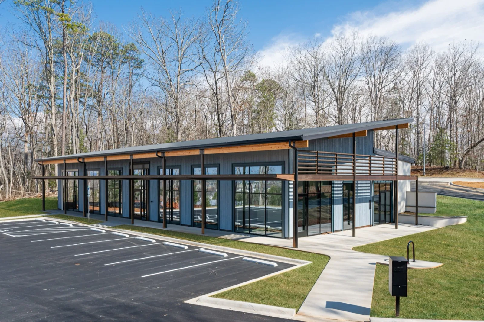 Wrenn Office, a commercial building by Judd Builders